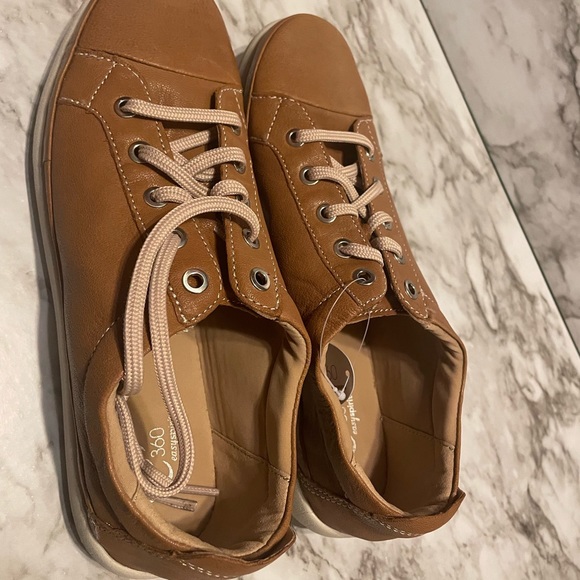 Easy Spirit Shoes Womens Easy Spirit 36 Escanisa Tan Lace Up